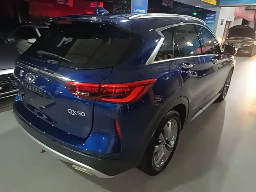 Infiniti QX50 — миниатюра 7