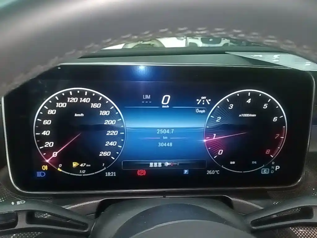 Mercedes-Benz C-Class — миниатюра 12