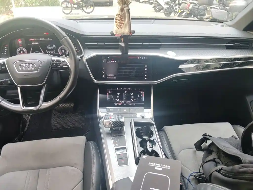 Audi A6L — миниатюра 5