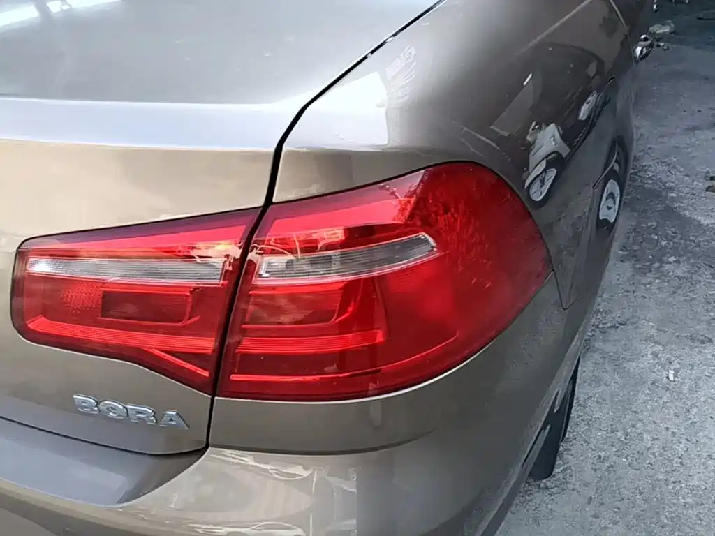 Volkswagen Bora — миниатюра 8