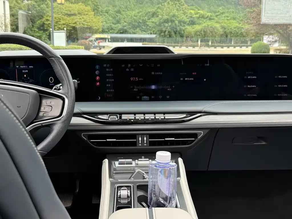 Lincoln Z — миниатюра 14