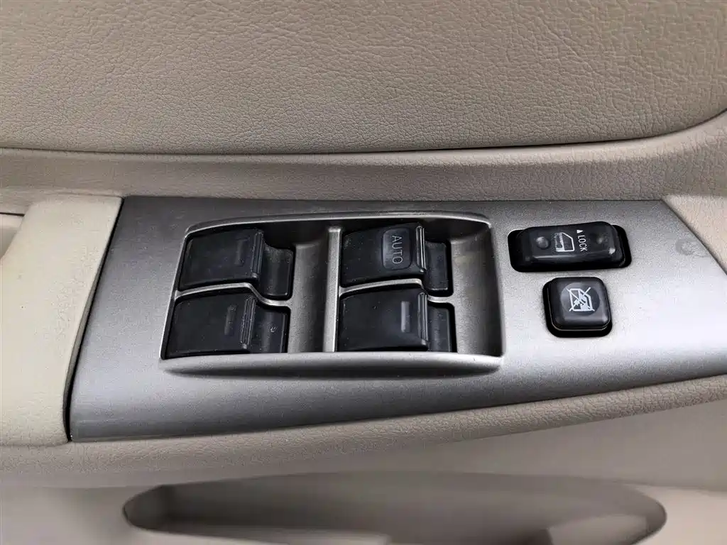 Toyota Corolla 2013 1.6L MT