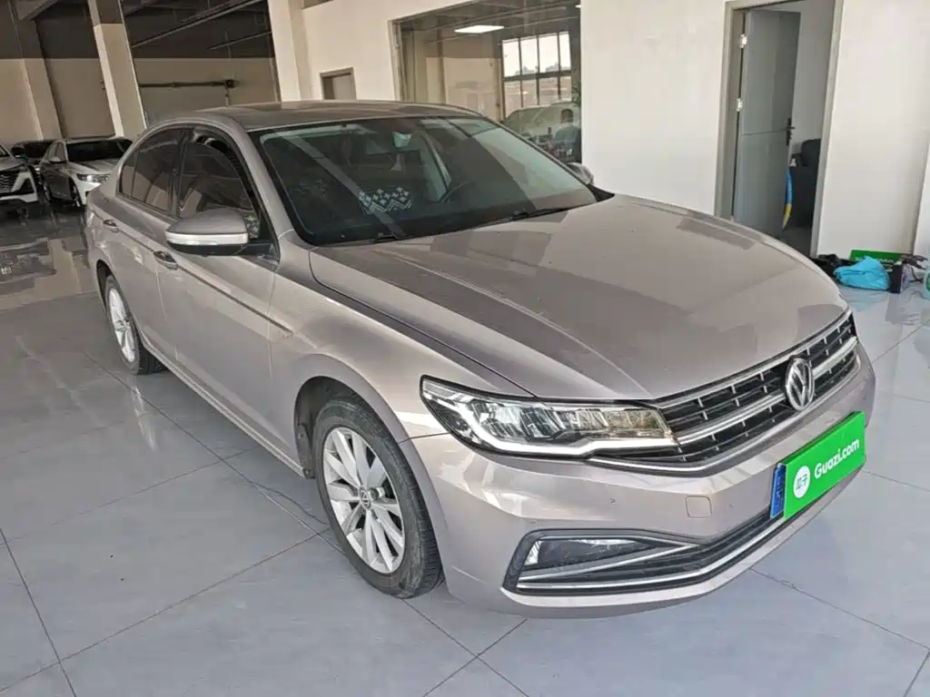Volkswagen Bora — миниатюра 4