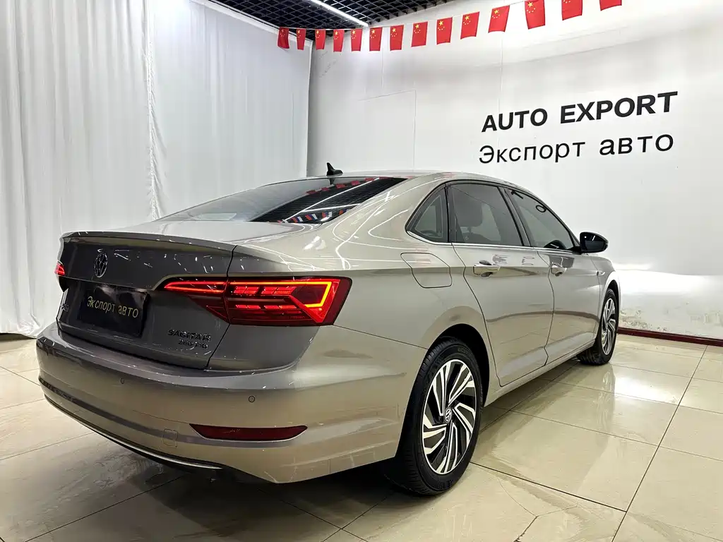 Volkswagen Sagitar — миниатюра 4
