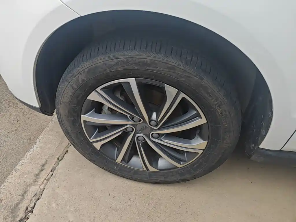 Geely Vision X6 — миниатюра 23