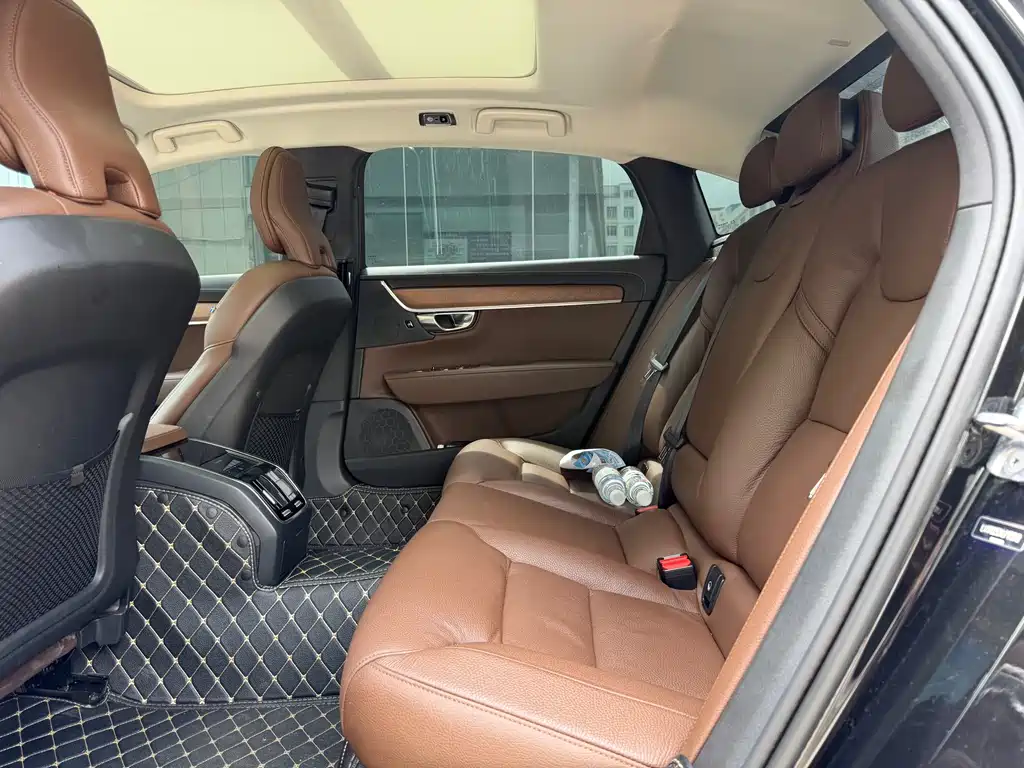 Volvo S90 2020 T5 Luxury