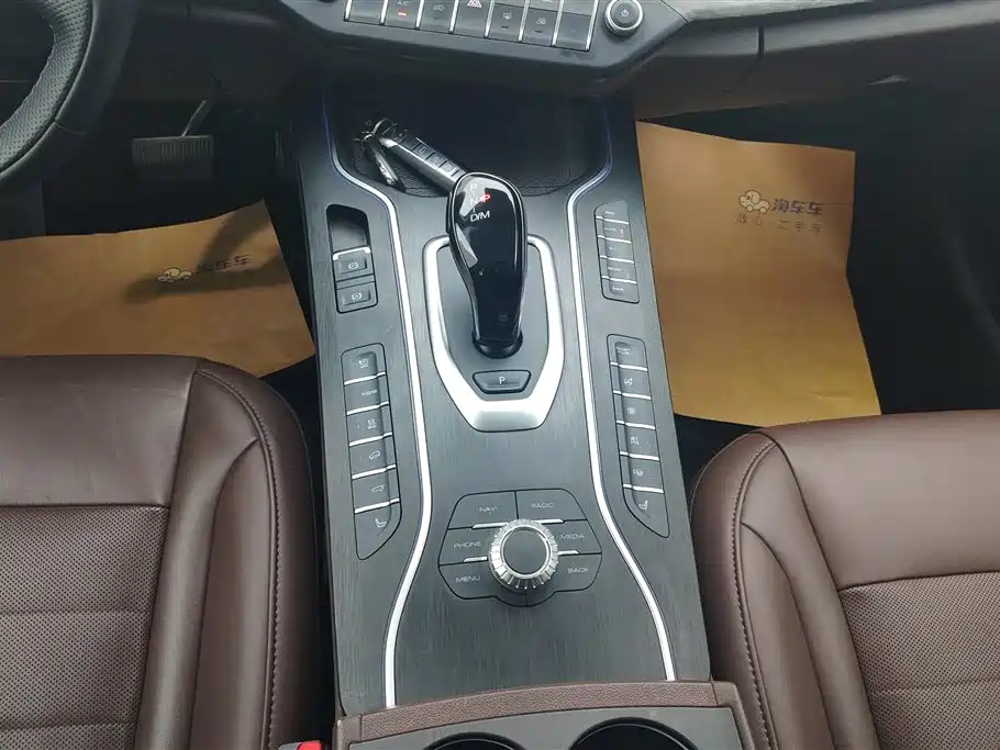 WEI PAI WEI BRAND VV7 NEW ENERGY