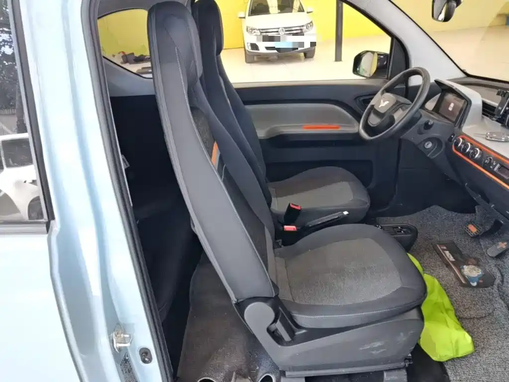 Wuling MINIEV — миниатюра 25