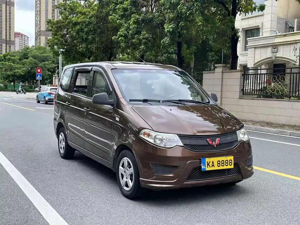 Wuling Hongguang — миниатюра 3