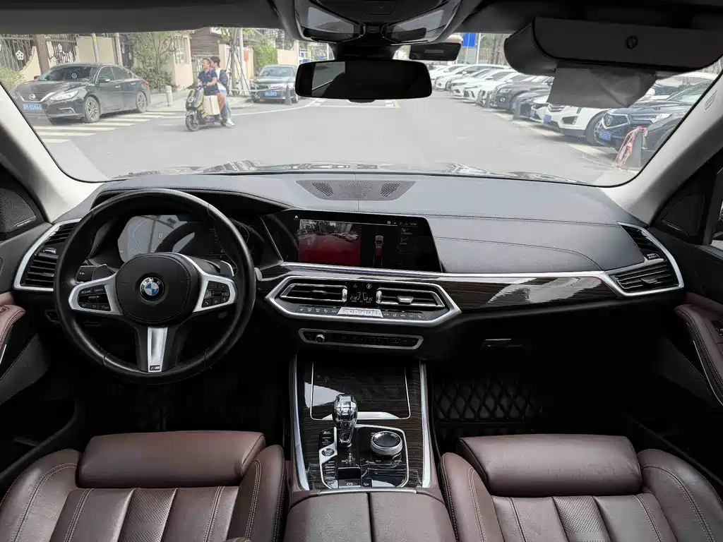 BMW X5 (Import) — миниатюра 5