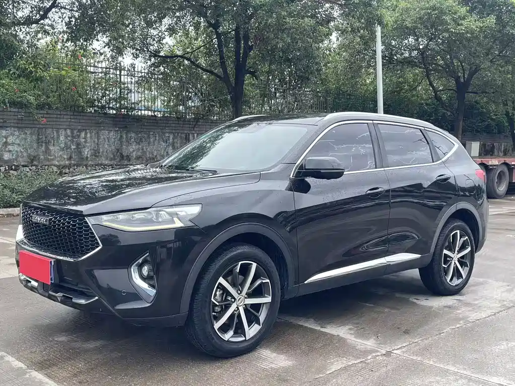 Haval F7