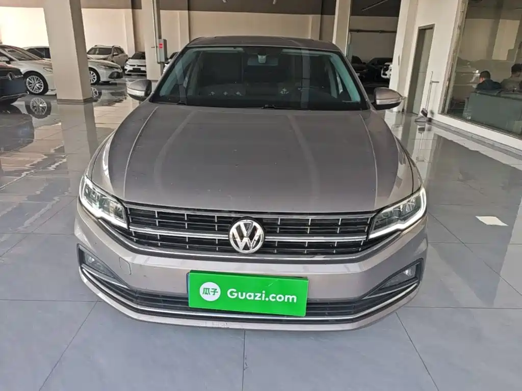 Volkswagen Bora — миниатюра 3