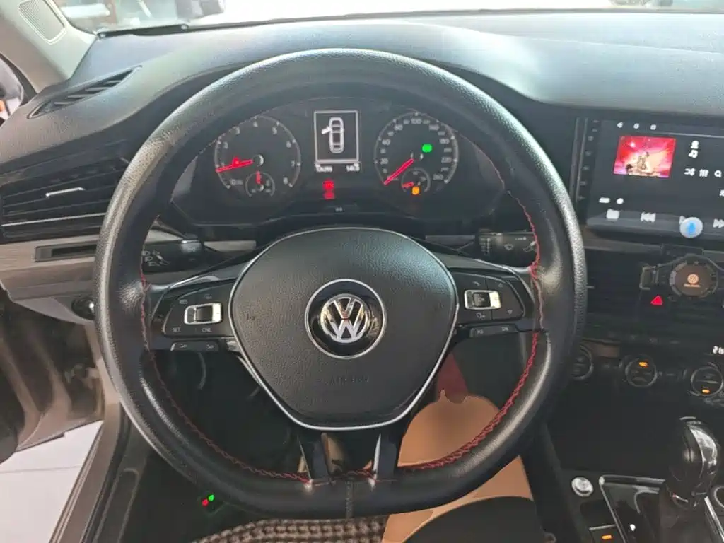 Volkswagen Bora — миниатюра 11