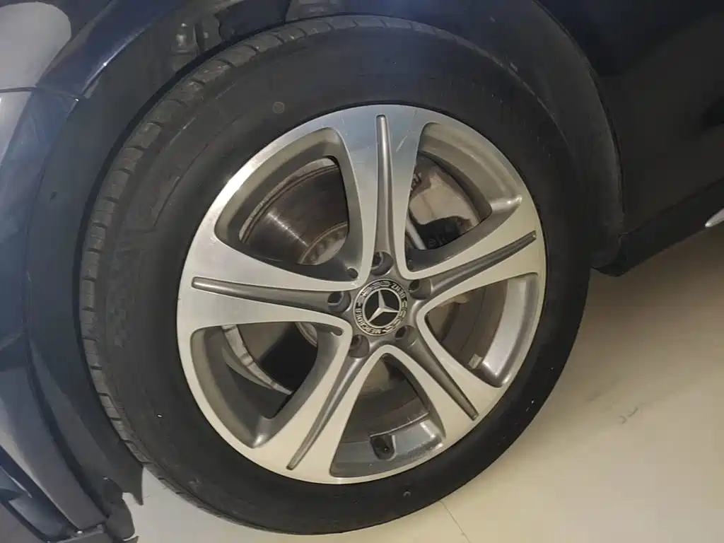 Mercedes-Benz C-Class — миниатюра 23