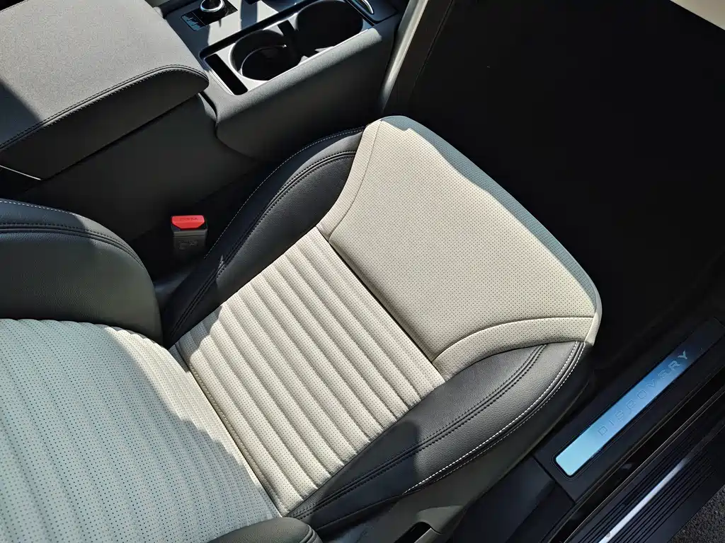 Land Rover Discovery — миниатюра 28