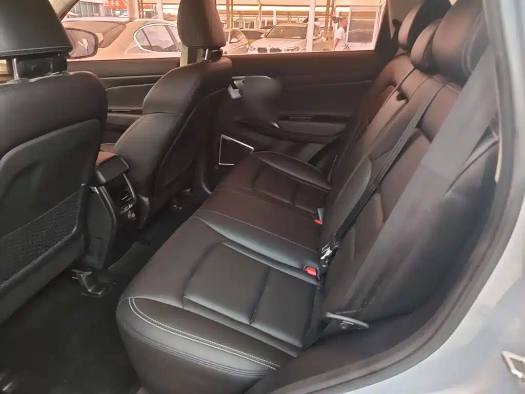 Geely Boyue — миниатюра 17
