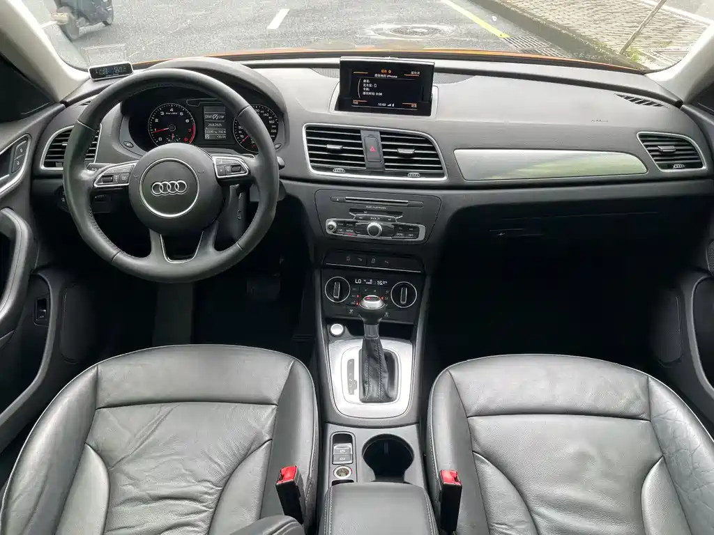 Audi Q3 — миниатюра 6
