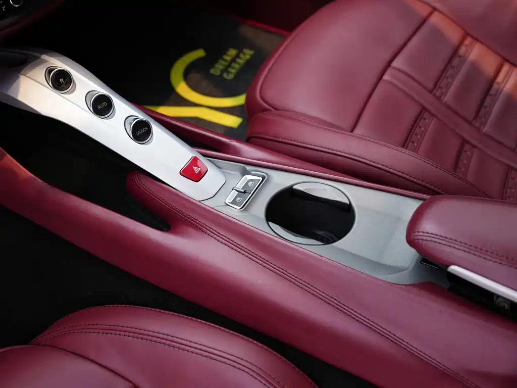 Ferrari F12berlinetta — миниатюра 10