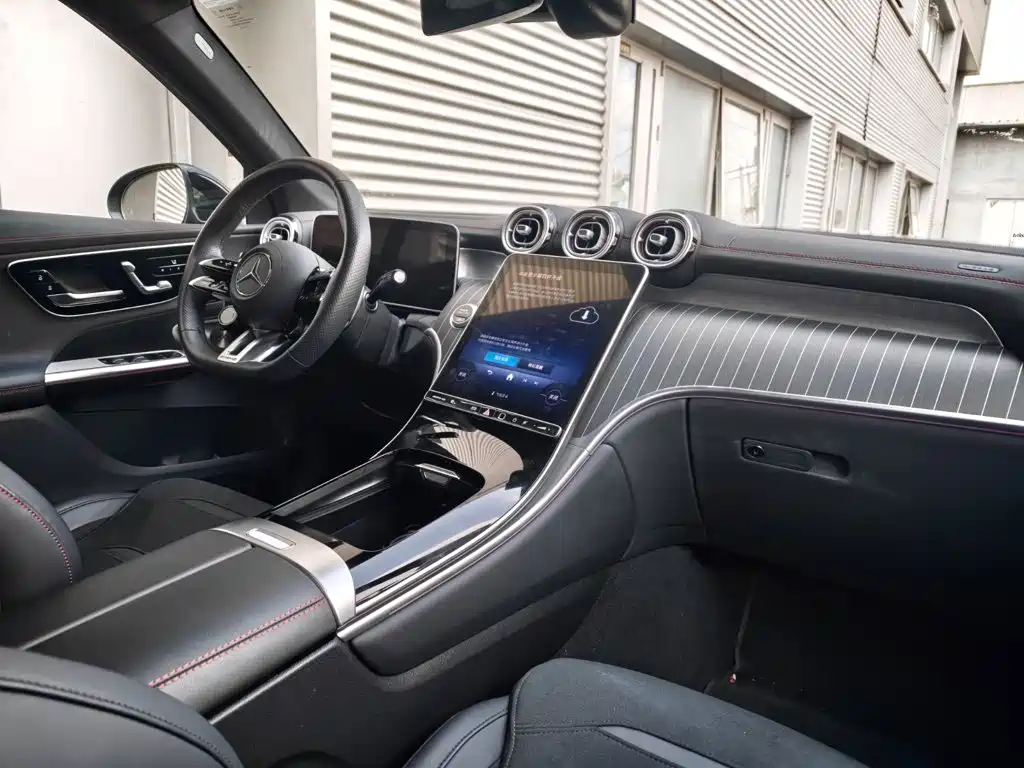 Mercedes-Benz GLC AMG — миниатюра 6