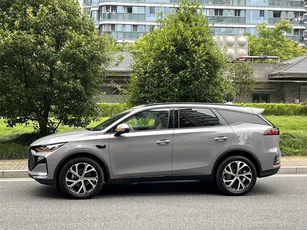BYD Tang 2025 Smart Drive DM-i 115KM Flagship