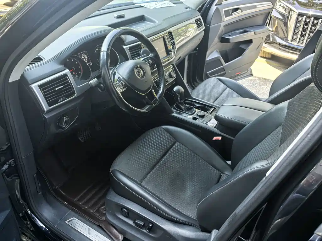 Volkswagen Teramont — миниатюра 4