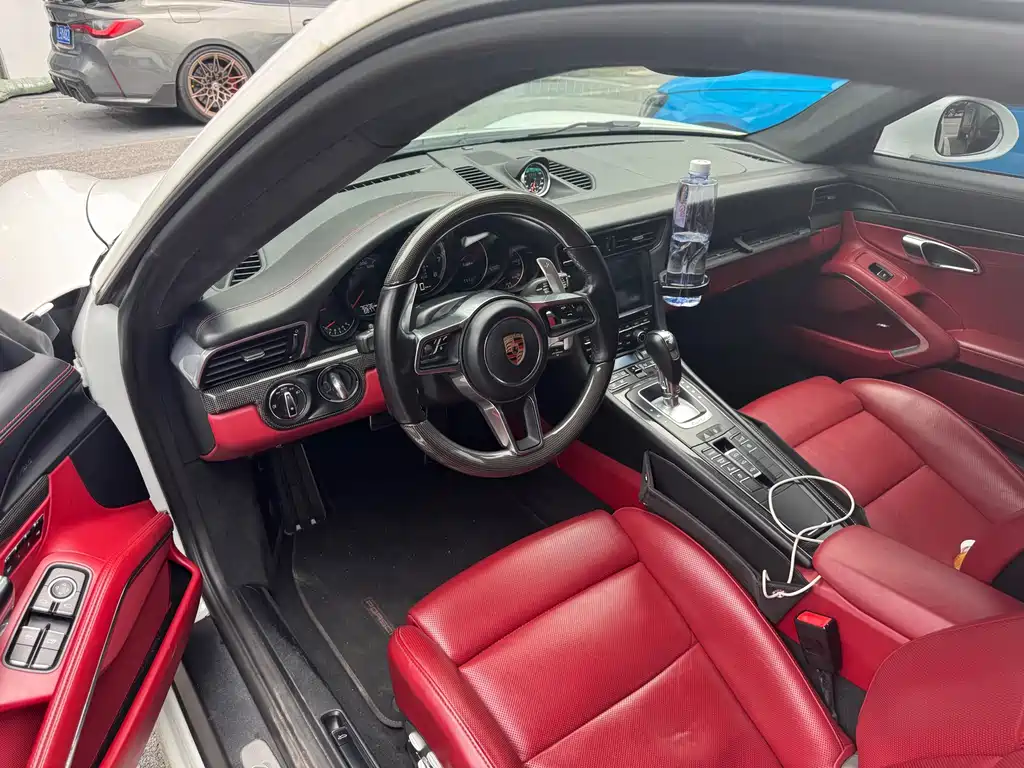 Porsche 911 2014 Turbo S 3.8T