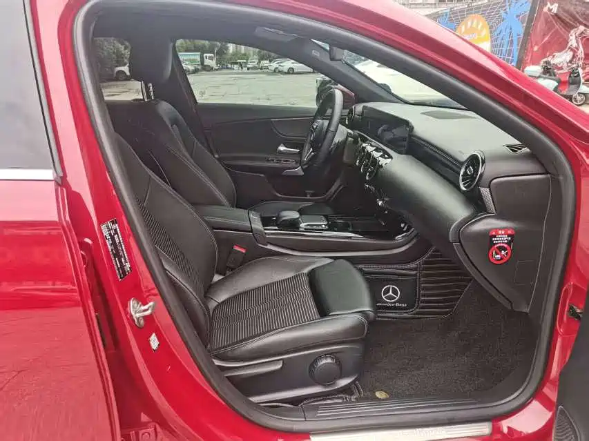 Mercedes-Benz A-Class (Import) — миниатюра 10