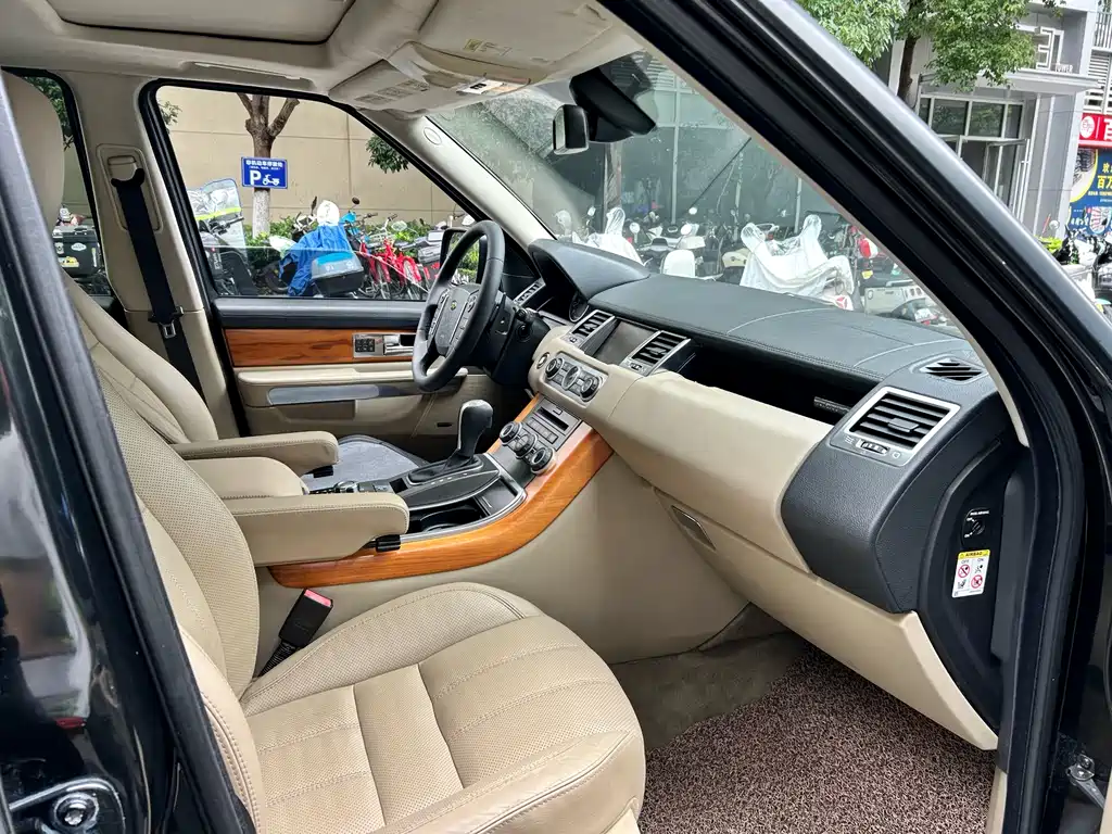 Land Rover Range Rover Sport 2010 5.0 NA V8 HSE