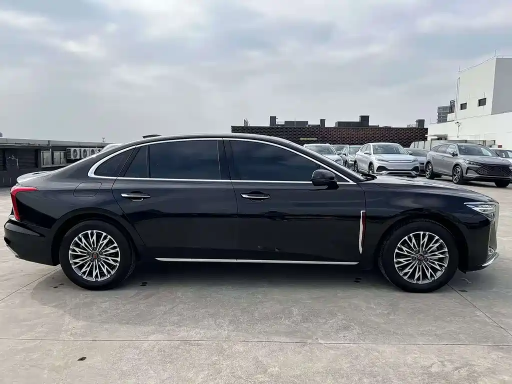 Hongqi Hongqi H5 — миниатюра 4
