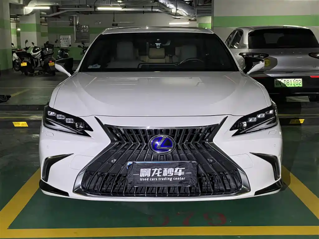 Lexus ES — миниатюра 3