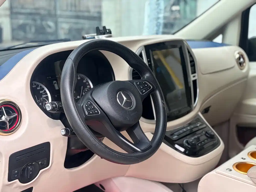 Mercedes-Benz Vito 2018 2.0T VI