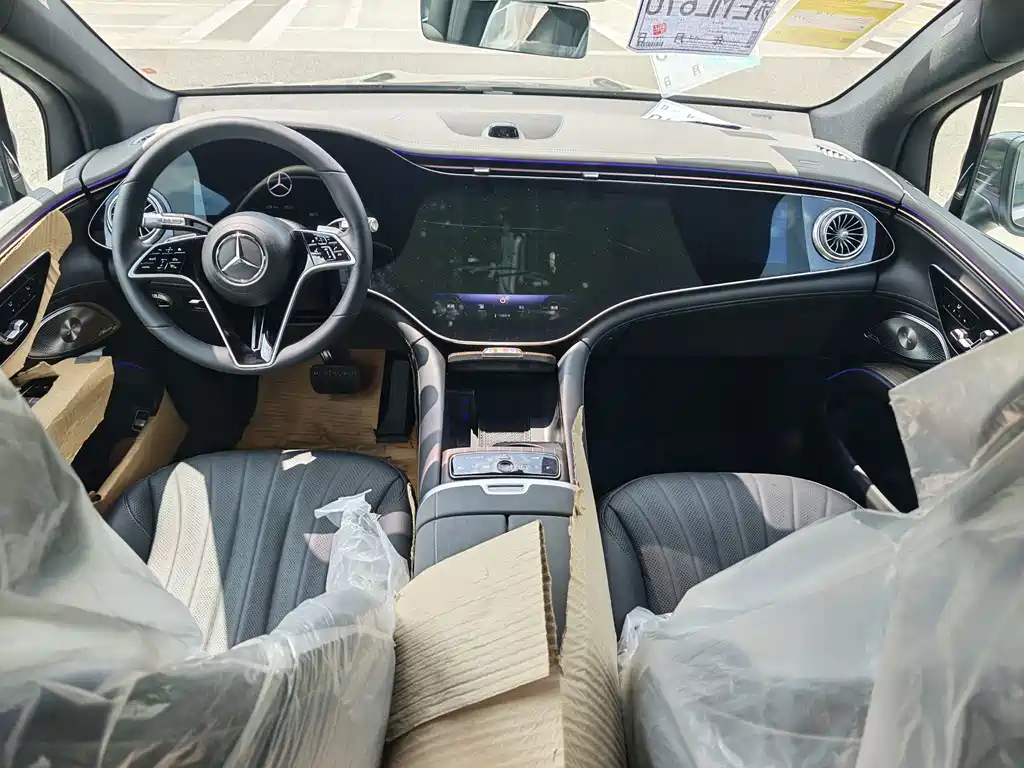 Mercedes-Benz EQS — миниатюра 8