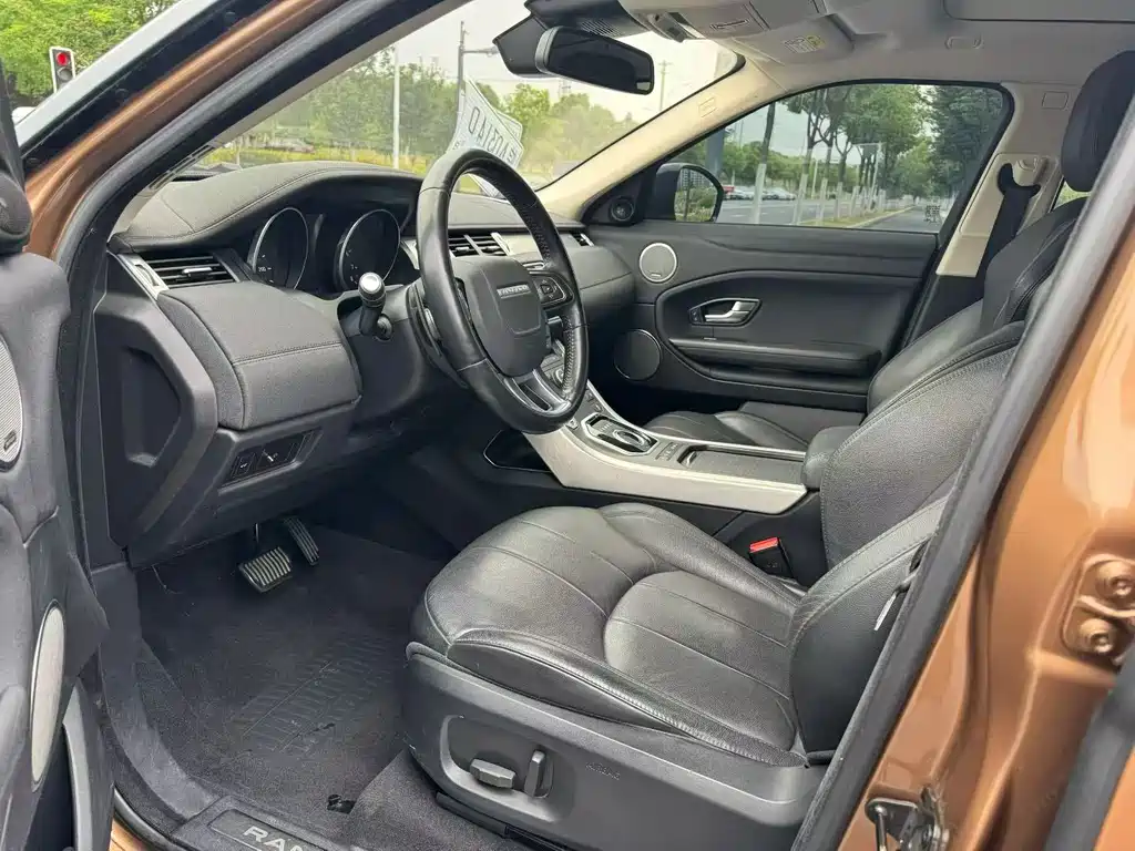 Land Rover Evoque — миниатюра 6