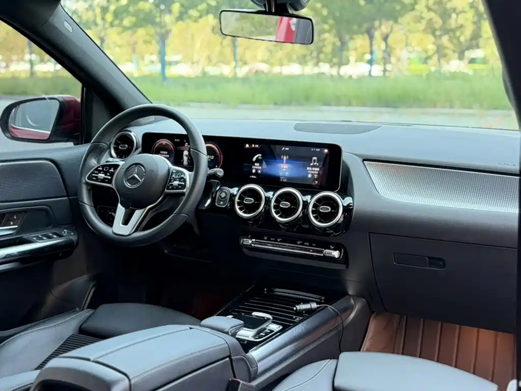 Mercedes-Benz B-Class — миниатюра 18