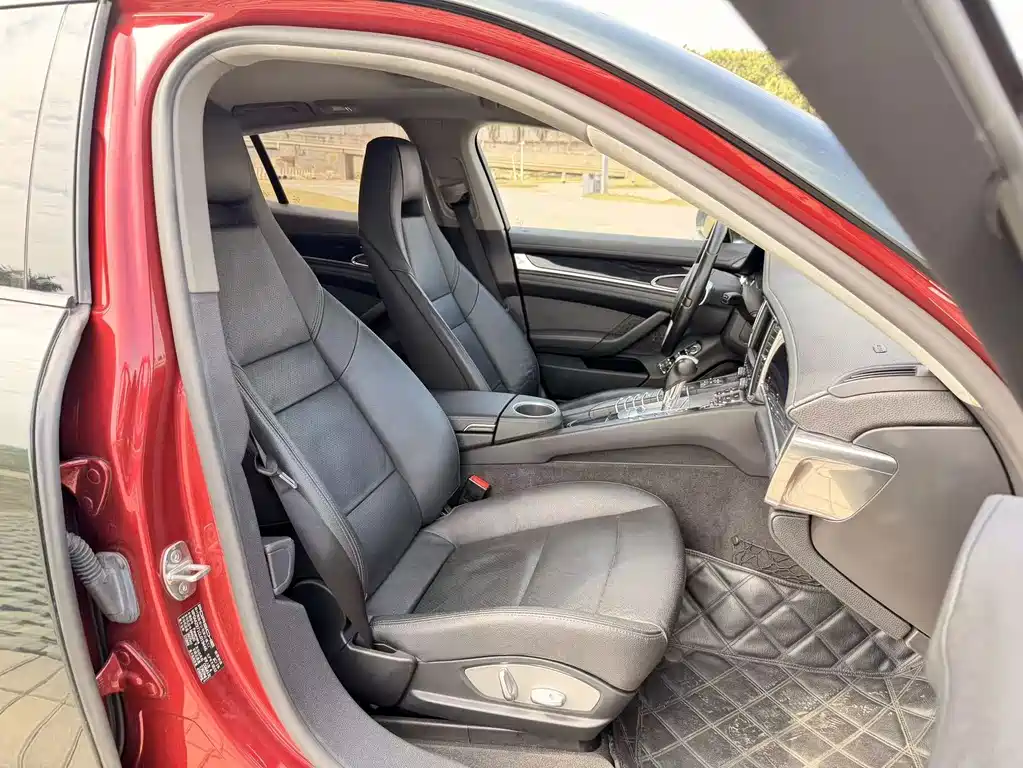 Porsche Panamera — миниатюра 15