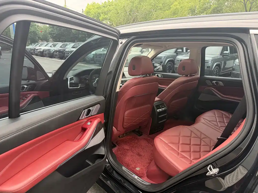 BMW X5 — миниатюра 11