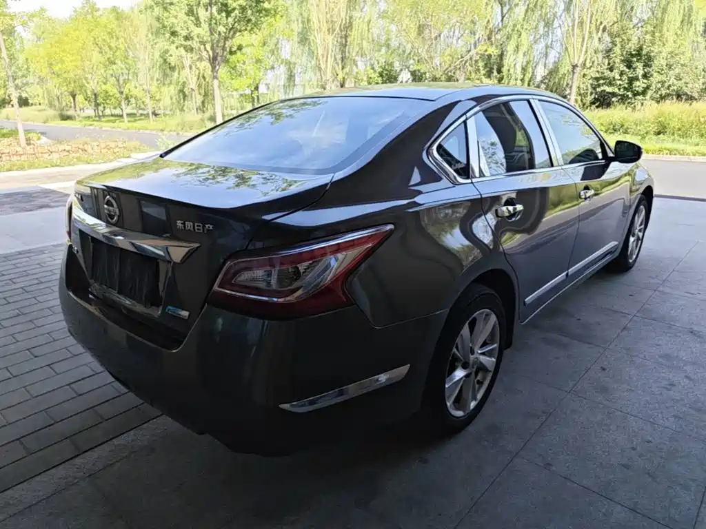 Nissan Teana — миниатюра 7