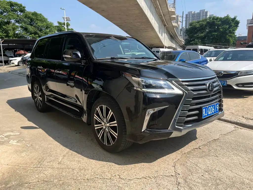 Lexus LX 2019 570 Luxury