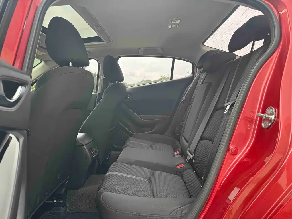 Mazda 3 Axela — миниатюра 5