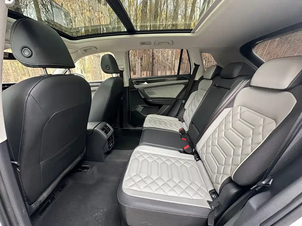 Volkswagen Tayron — миниатюра 8