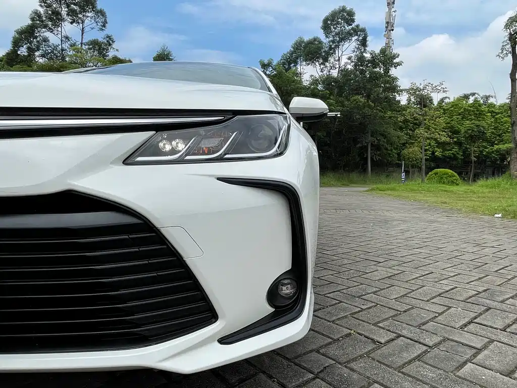 Toyota Corolla — миниатюра 9