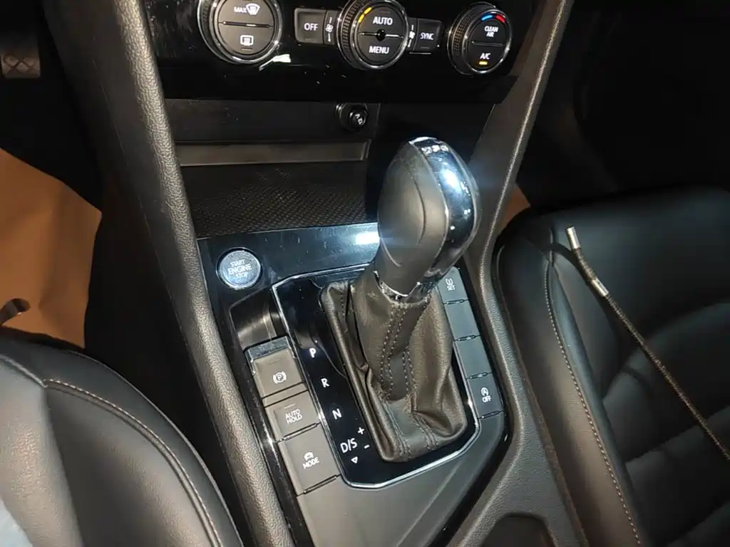 Volkswagen Tharu — миниатюра 14