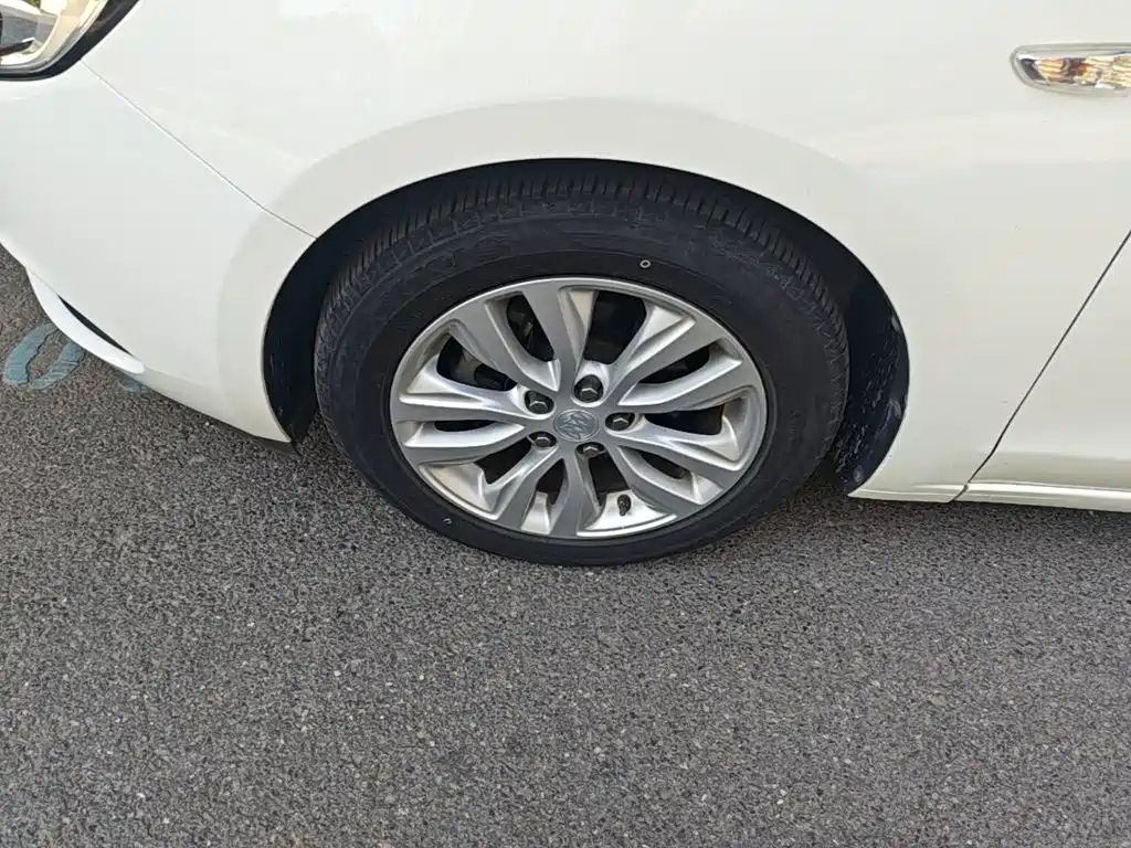 Buick Excelle — миниатюра 23