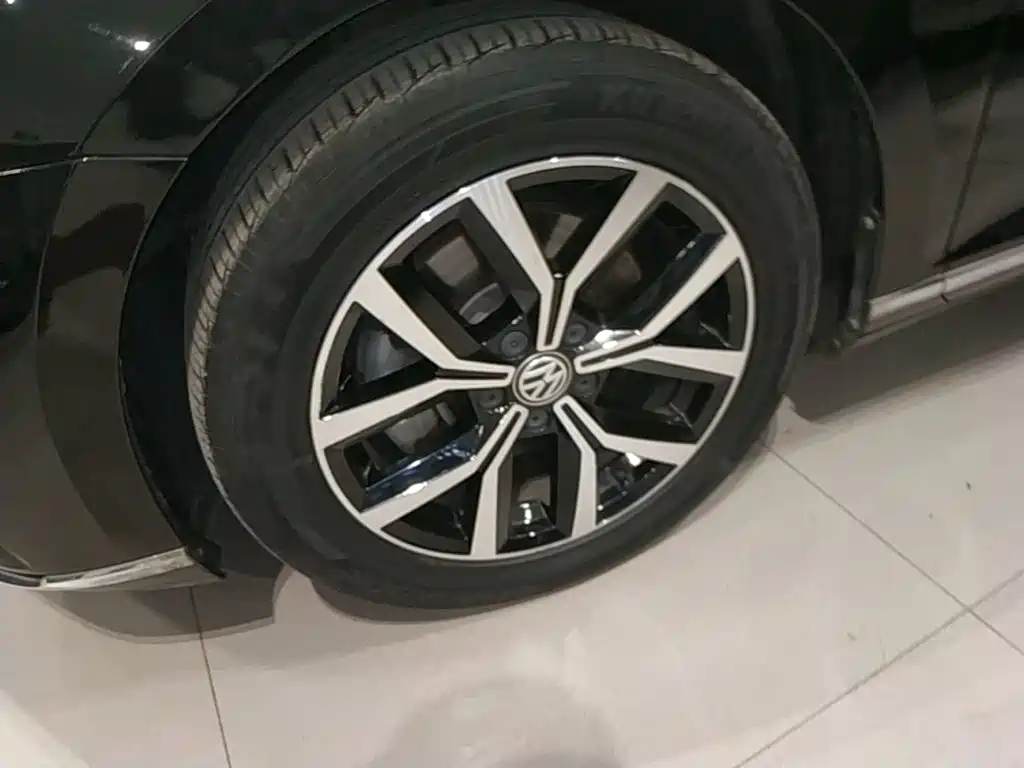 Volkswagen Magotan — миниатюра 23