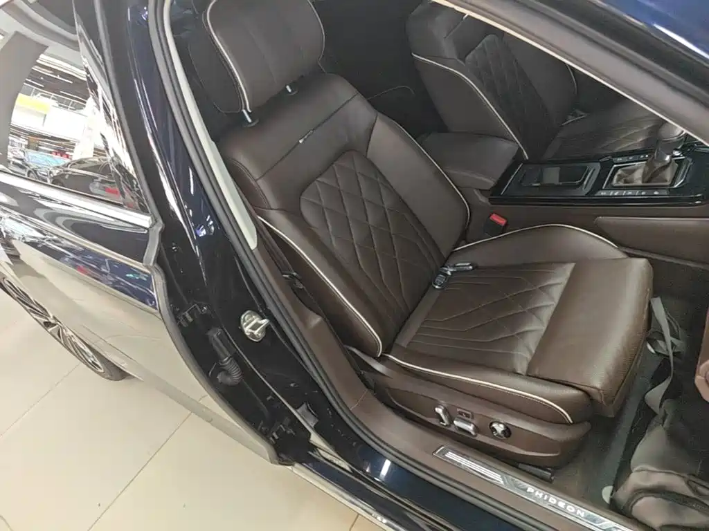 Volkswagen Phideon — миниатюра 25