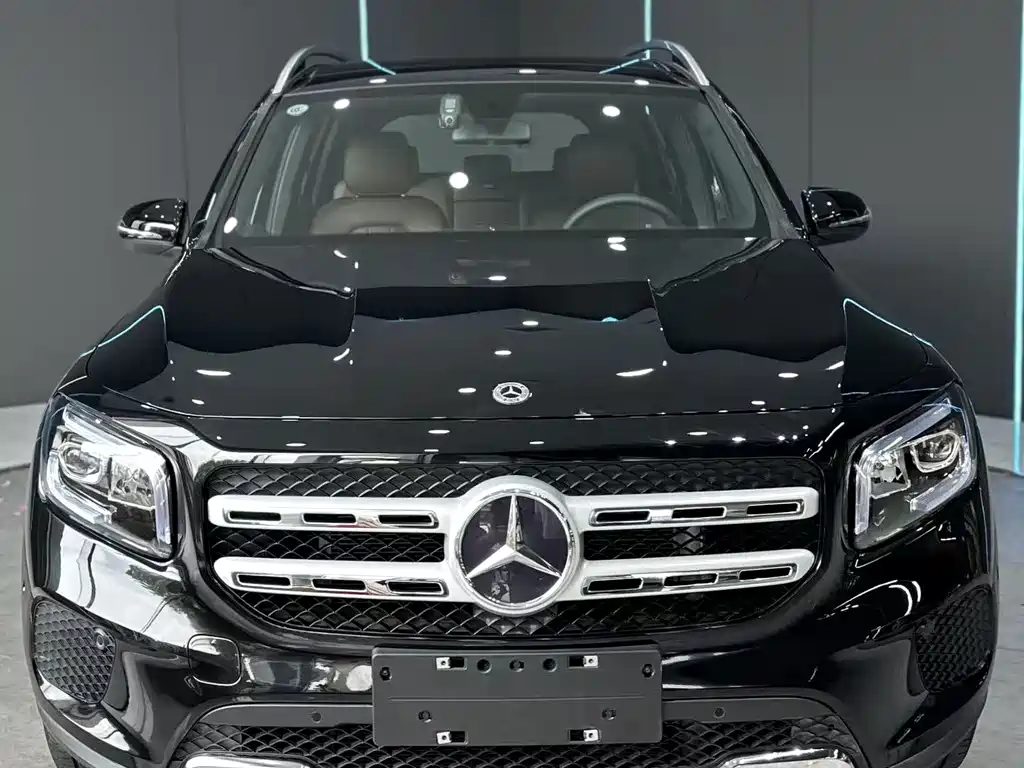 Mercedes-Benz GLB — миниатюра 2