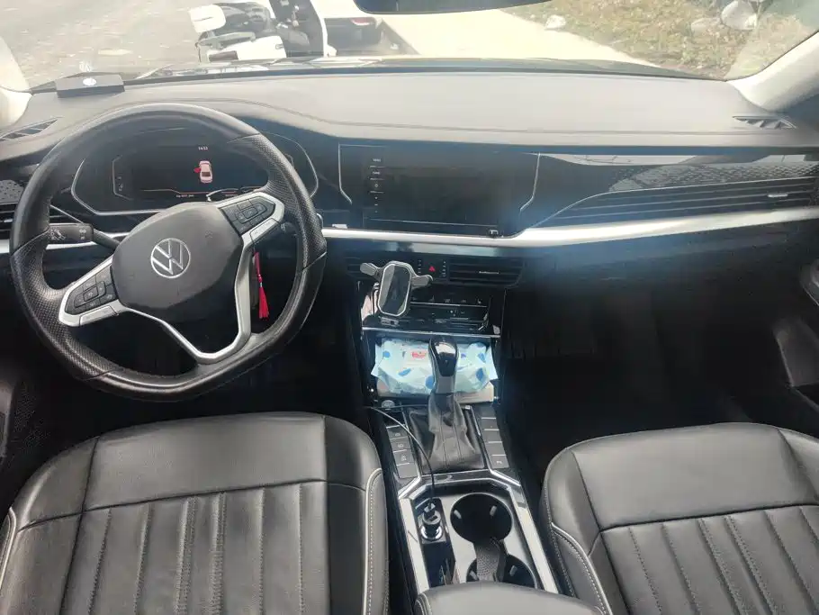 Volkswagen Passat — миниатюра 12