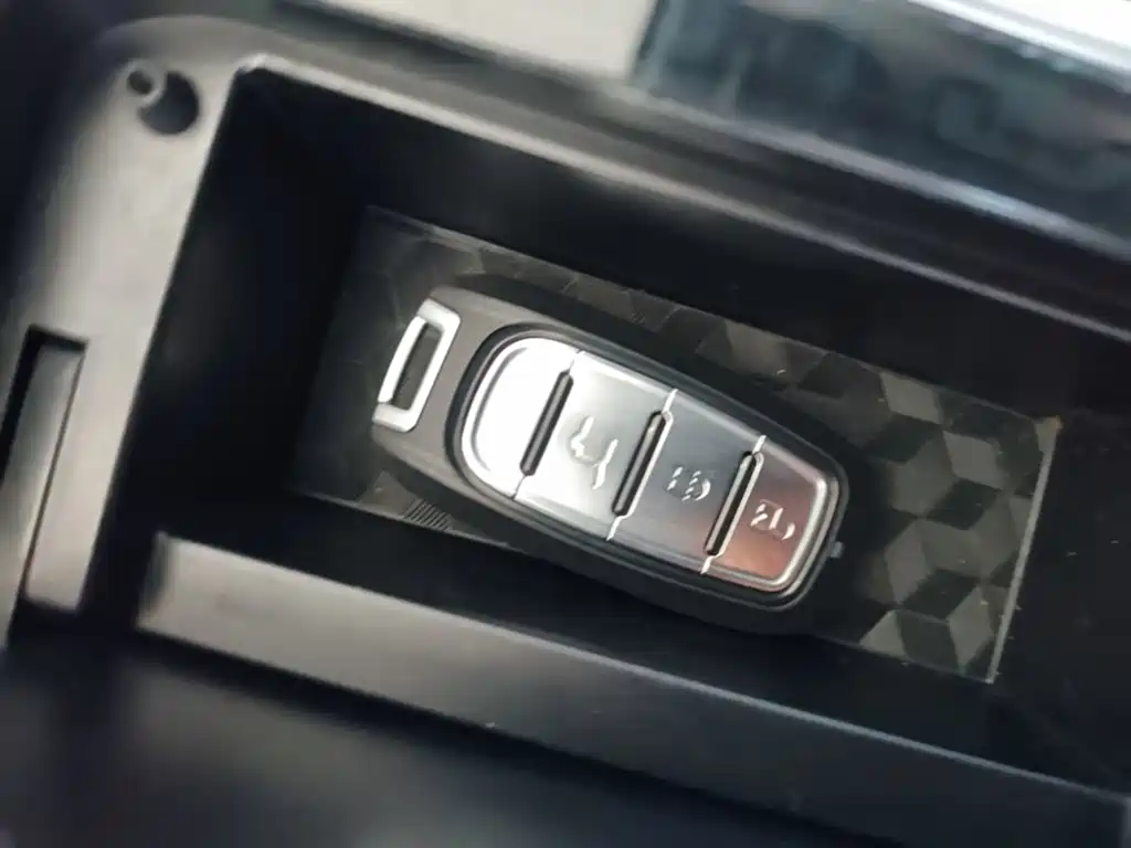 Chery Tiggo 8 — миниатюра 9