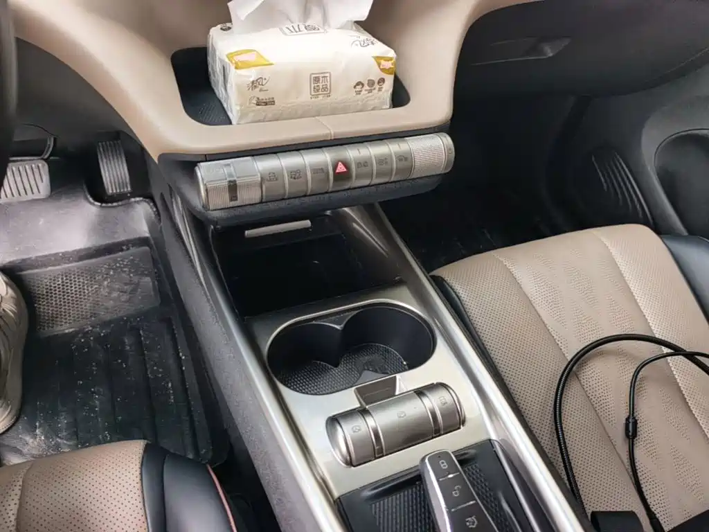 BYD Dolphin — миниатюра 14