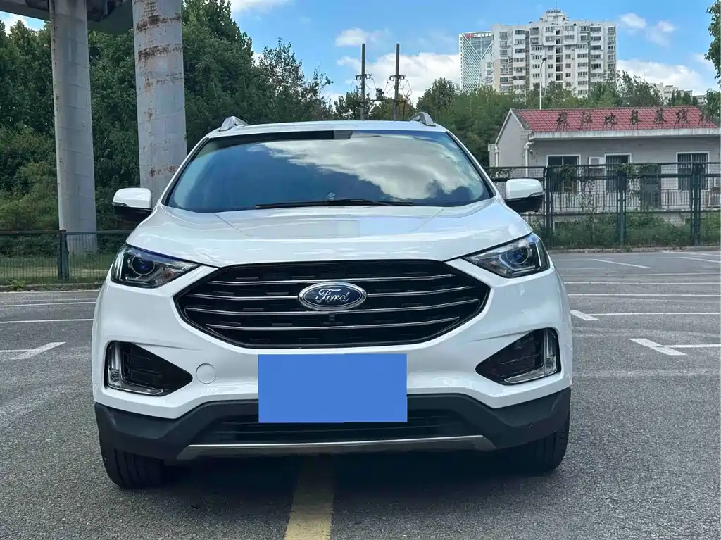 Ford Edge — миниатюра 2